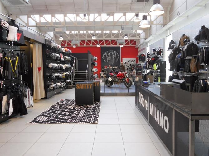 dstore milano nuovo look 2
