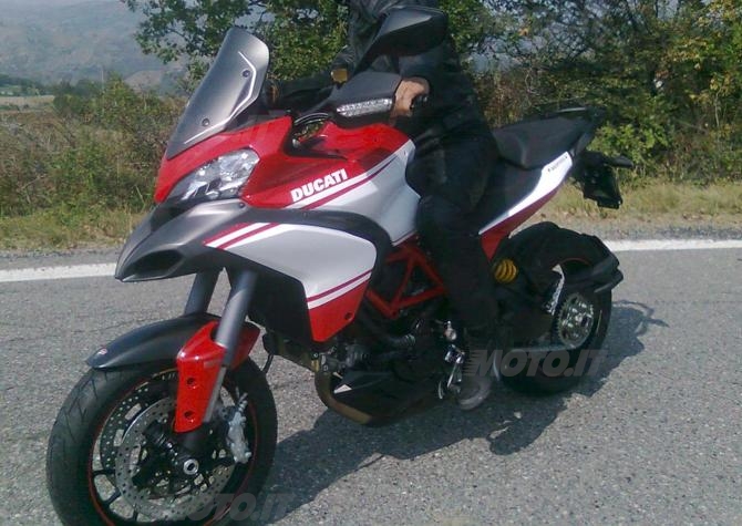 Ducati Multistrada 1200 2013 Sfoglia la gallery