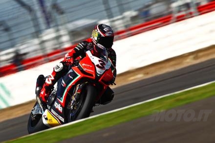 sbk silverstone q2 Biaggi sbk silverstone q2 Biaggi
